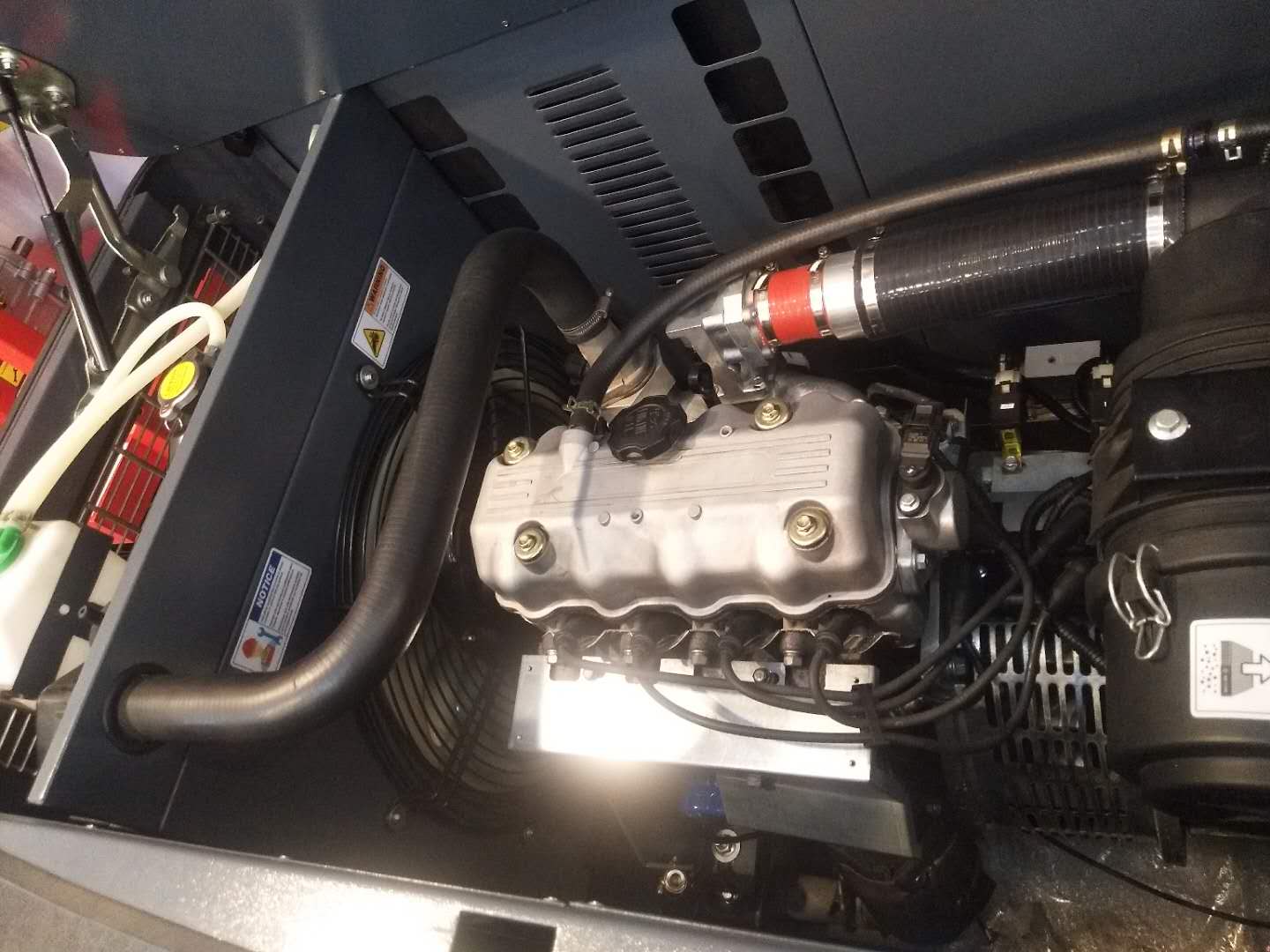 10 kW Natural Gas/Propane Generator (120/240V Single Phase 60Hz)